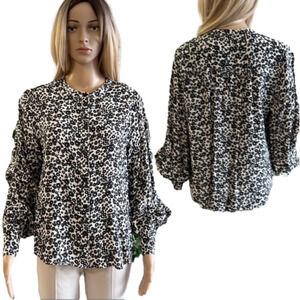 PART TWO Beautiful European Blouse NWT